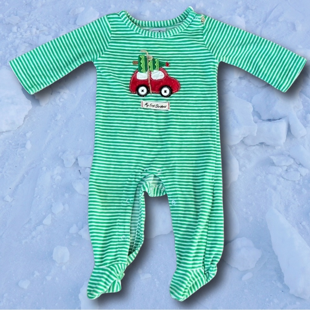 Mudpie baby’s first Christmas outfit